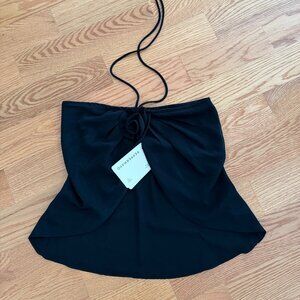 Black crop top, halter neck, small